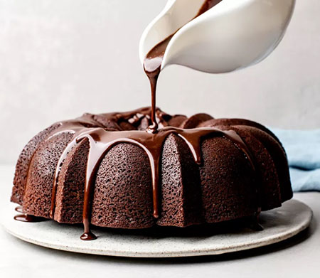 1623258282 690 طرز تهیه شکلات روی کیک برای تزیین کیک طرز تهیه شکلات روی کیک برای تزیین کیک
